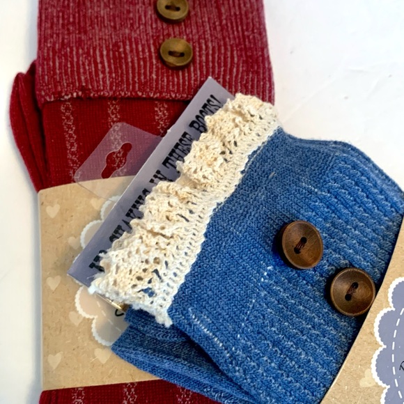 Women’s Boots socks Britt’s Knits New In Package 2 Pair NWT Stocking Stuffer - Picture 7 of 8